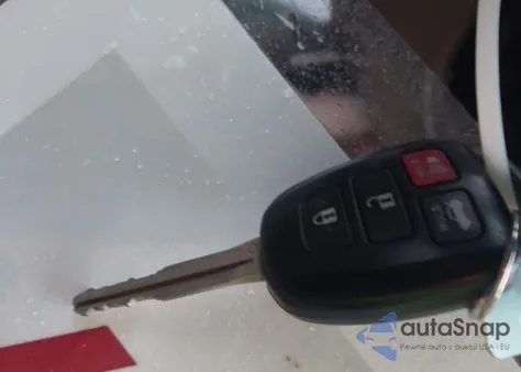 2013 Toyota Camry Le z USA, uszkodzony, nr VIN 4T1BF1FK5DU717204